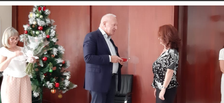 MEDAL KOMISJI EDUAKACJI NARODOWEJ DLA PANI MAGDALENY GÓRNEJ